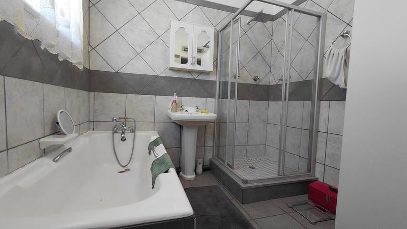 5 Bedroom Property for Sale in Universitas Free State